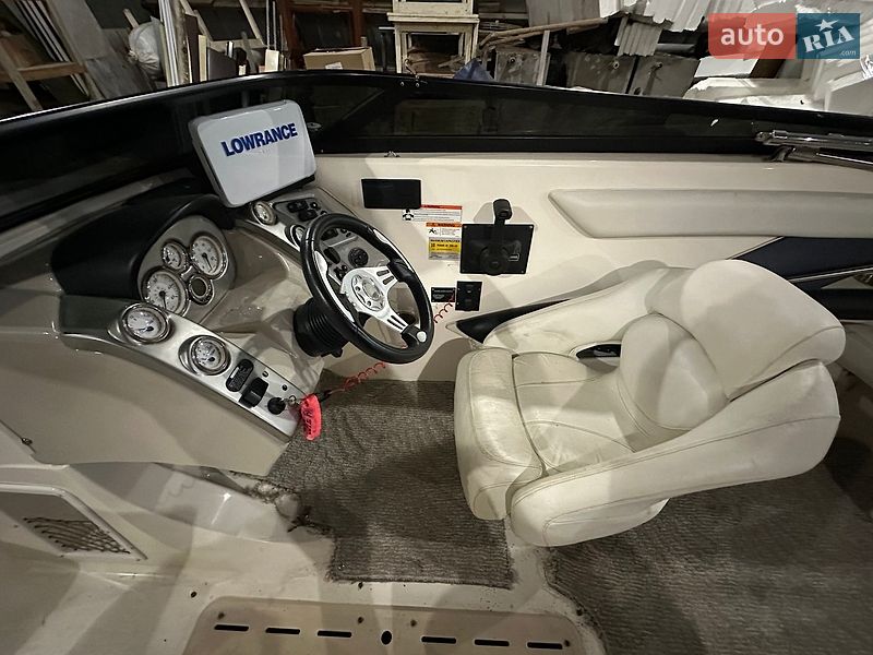 Катер Larson LXi 2008 в Кременчуці