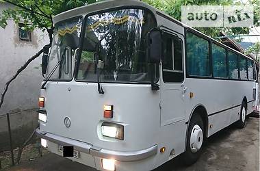 Автобус ЛАЗ 695 2000 в 