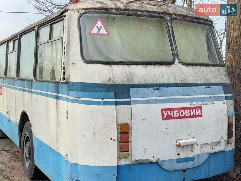 Міський автобус ЛАЗ 695 1984 в Білій Церкві