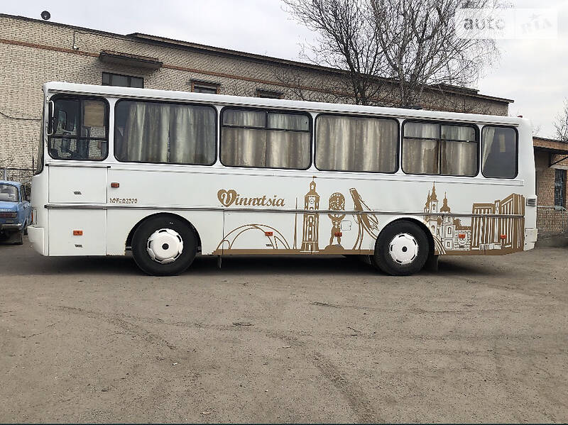 Туристичний / Міжміський автобус ЛАЗ А1414 1998 в Вінниці