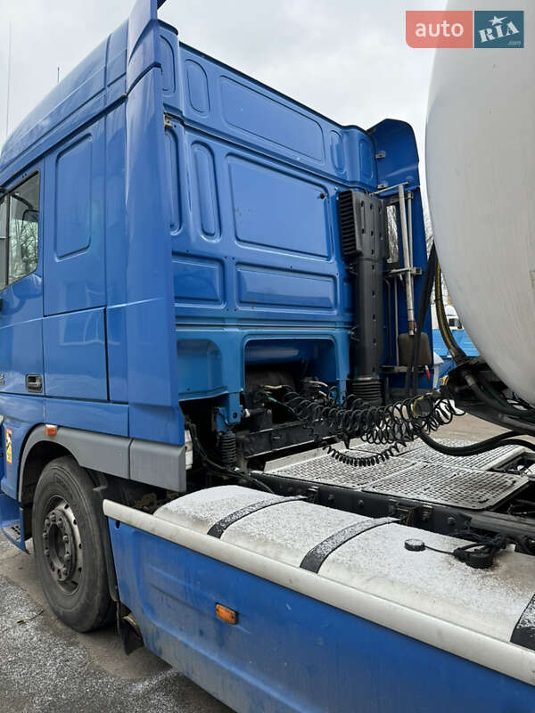 Газовоз LDS NG 2012 в Киеве