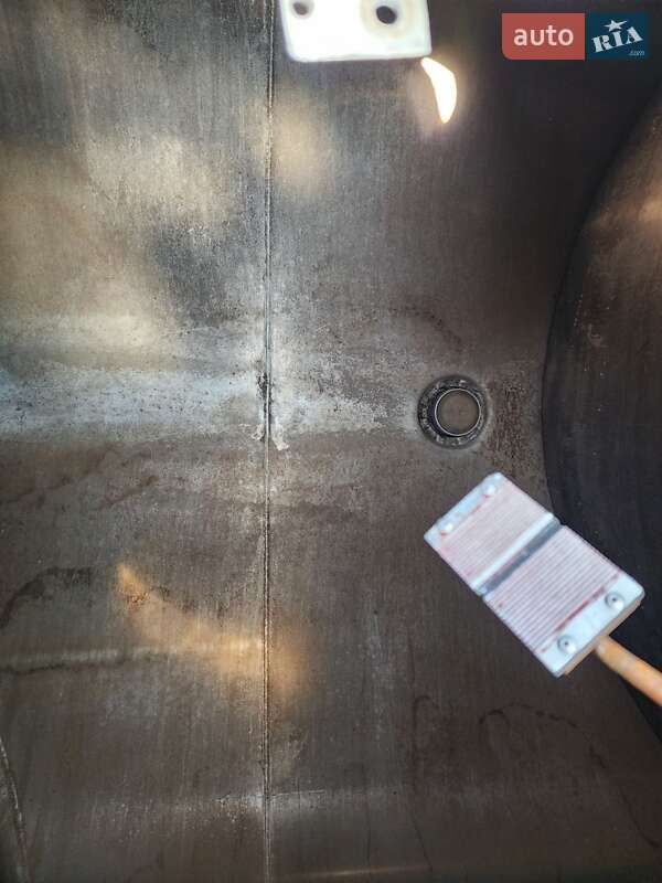 Цистерна полуприцеп LDS NPA 2004 в Черновцах фото 11 Цистерна полуприцеп LDS NPA 2004 в Черновцах