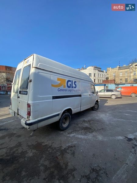 Грузовой фургон LDV Convoy 2005 в Львове