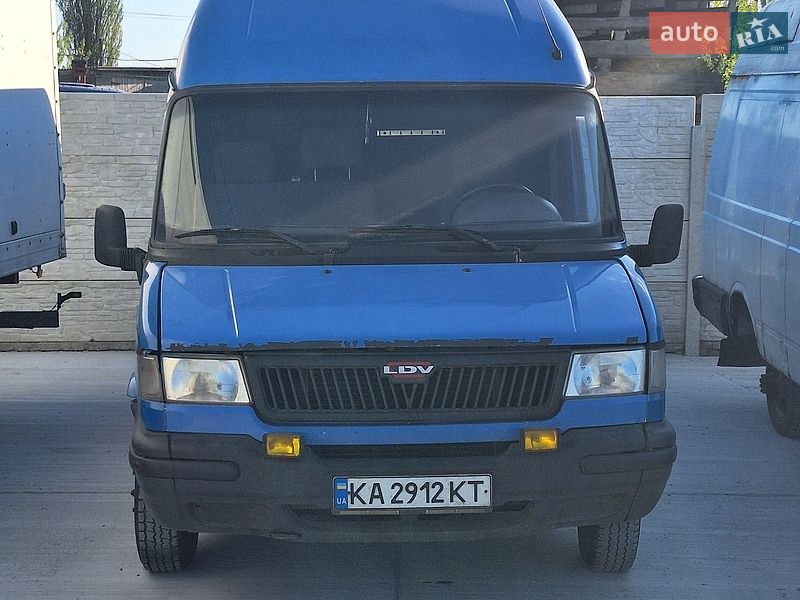 Грузовой фургон LDV Convoy 2006 в Киеве