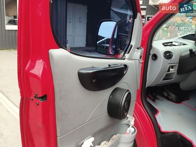 Грузовой фургон LDV Maxus 2006 в Ивано-Франковске