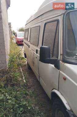 Минивэн LDV Pilot 1999 в 