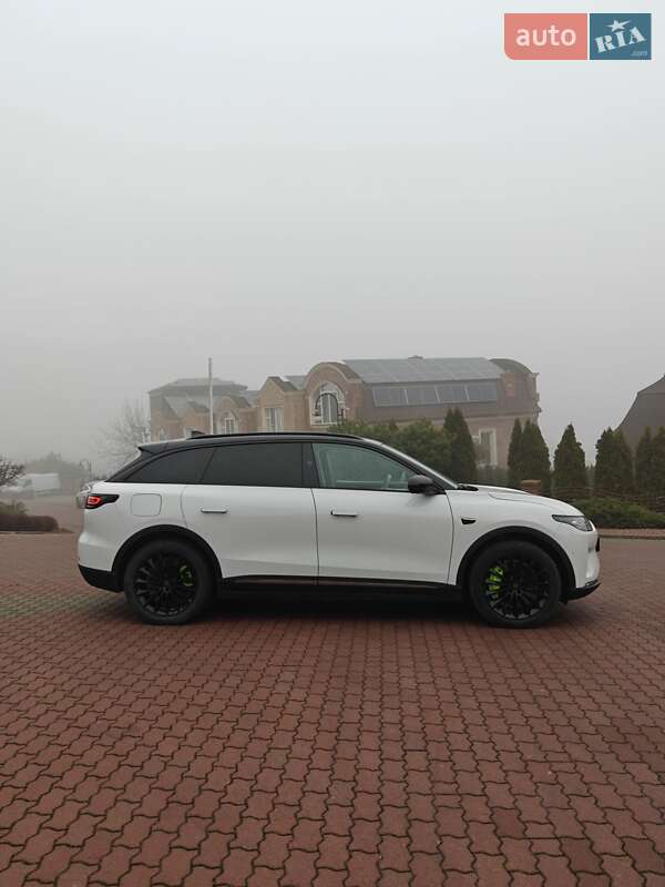 Внедорожник / Кроссовер Leapmotor С11 2023 в Черновцах