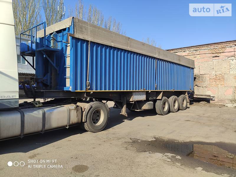 Зерновоз - полуприцеп Lecinena SRPR 1998 в Николаеве