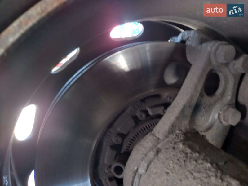 Тентованный борт (штора) - полуприцеп LeciTrailer 3E19SD 2004 в Чернигове