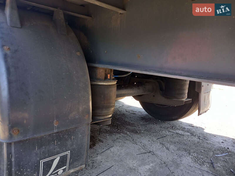 Тентованный борт (штора) - полуприцеп LeciTrailer 3E19SD 2004 в Чернигове