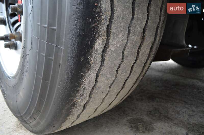 Цистерна полуприцеп LeciTrailer 3Е20 2011 в Львове