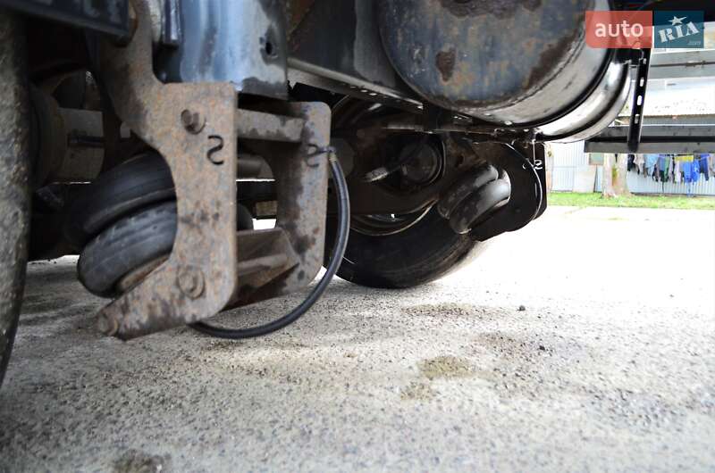 Цистерна полуприцеп LeciTrailer 3Е20 2011 в Львове