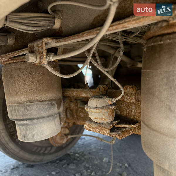 Для перевозки животных - полуприцеп LeciTrailer SR 2005 в Шептицькому