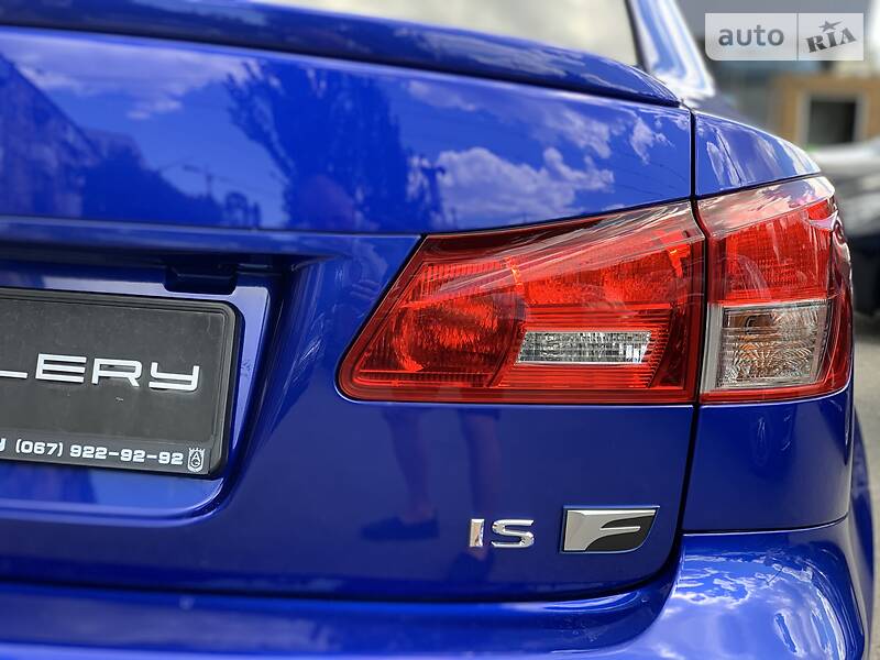 Седан Lexus 2010 в Києві