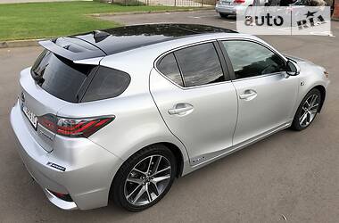 Хэтчбек Lexus CT 2015 в Обухове