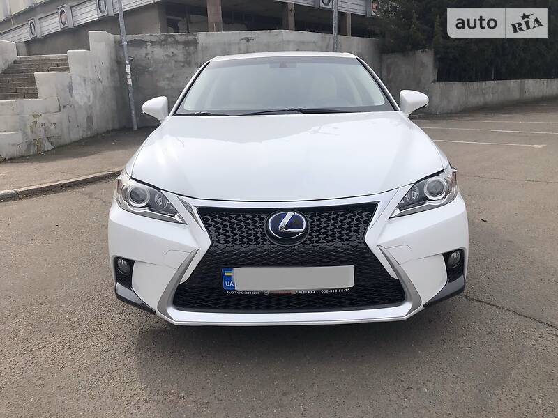 Хетчбек Lexus CT 2015 в Миколаєві