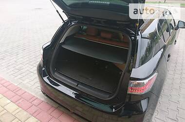 Хетчбек Lexus CT 2012 в 