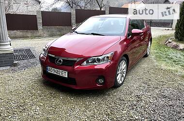 Хэтчбек Lexus CT 2013 в Хусте