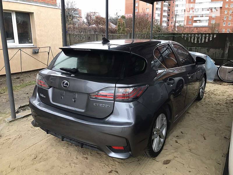 Хэтчбек Lexus CT 2014 в Полтаве