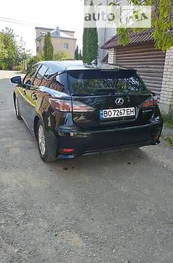 Хэтчбек Lexus CT 2017 в Тернополе