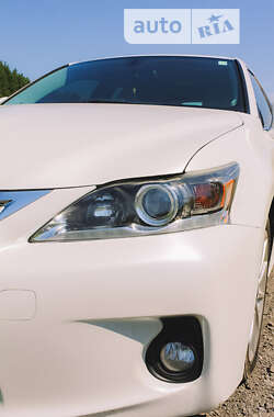 Хэтчбек Lexus CT 2013 в Полтаве