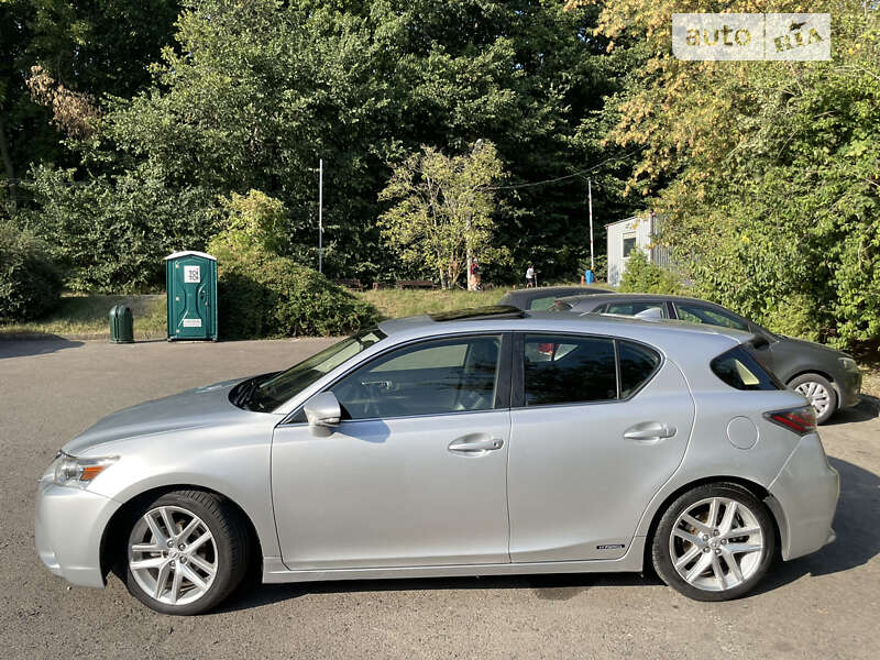 Хэтчбек Lexus CT 2014 в Львове фото 7 Хэтчбек Lexus CT 2014 в Львове