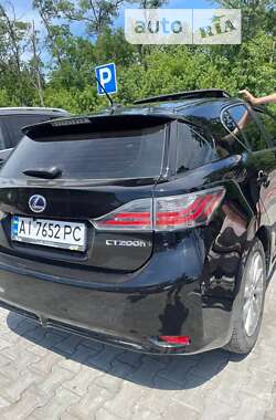 Хэтчбек Lexus CT 2013 в Киеве