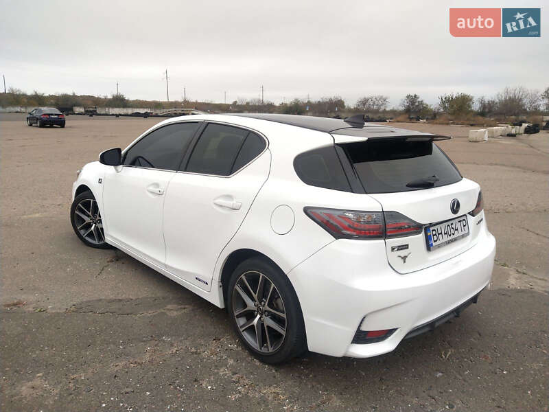 Хэтчбек Lexus CT 2015 в Одессе