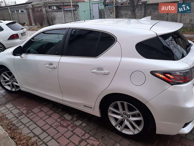 Хэтчбек Lexus CT 2015 в Одессе