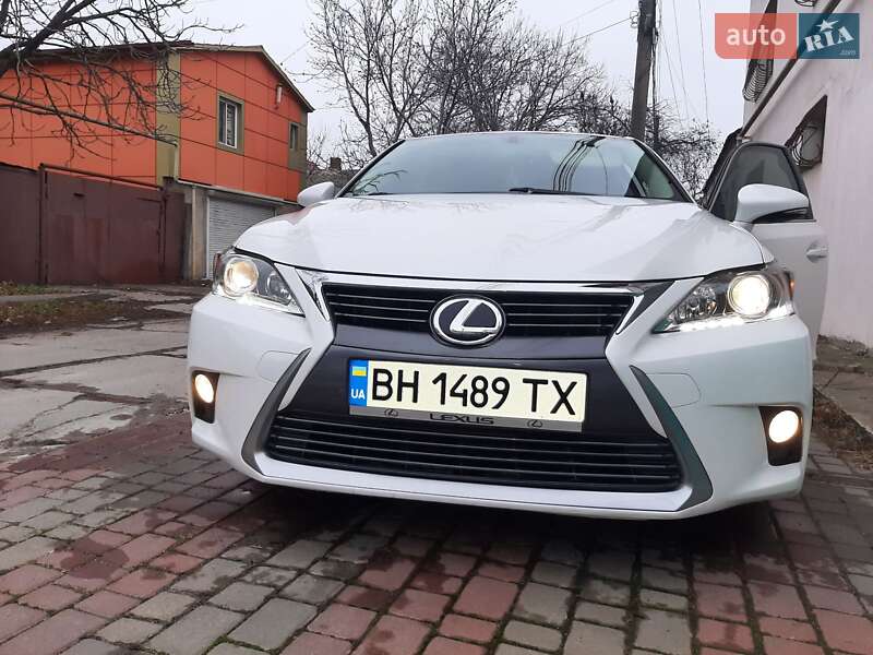 Хэтчбек Lexus CT 2015 в Одессе