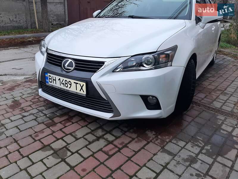 Хэтчбек Lexus CT 2015 в Одессе