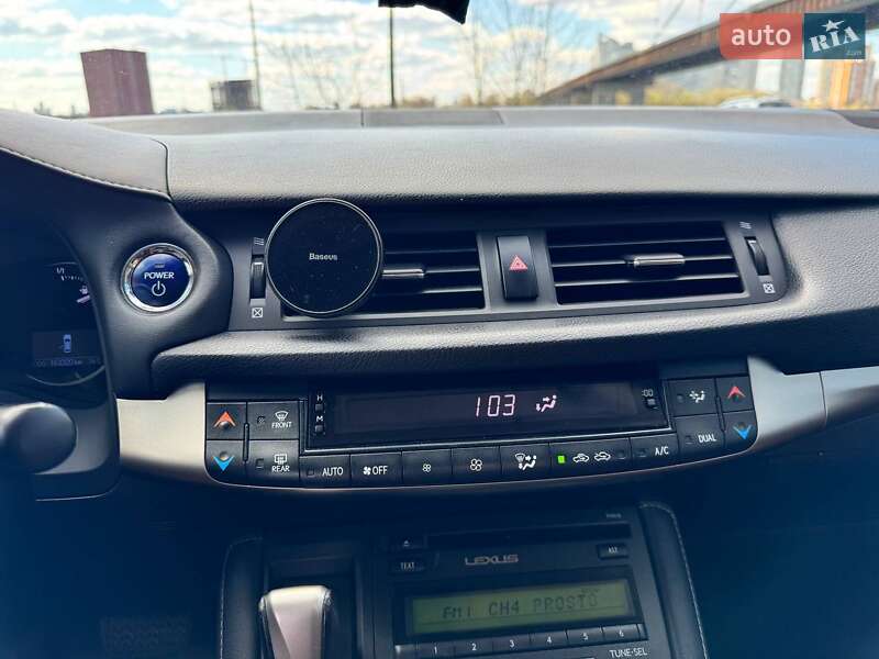 Хетчбек Lexus CT 2014 в Києві фото 16 Хетчбек Lexus CT 2014 в Києві