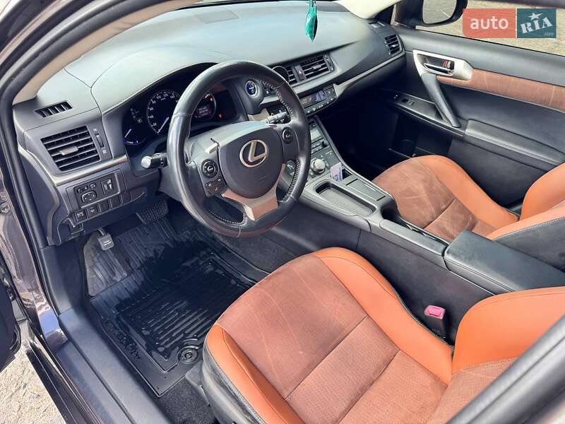 Хетчбек Lexus CT 2014 в Києві фото 9 Хетчбек Lexus CT 2014 в Києві