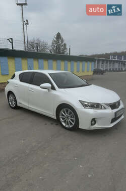 Хэтчбек Lexus CT 2011 в 