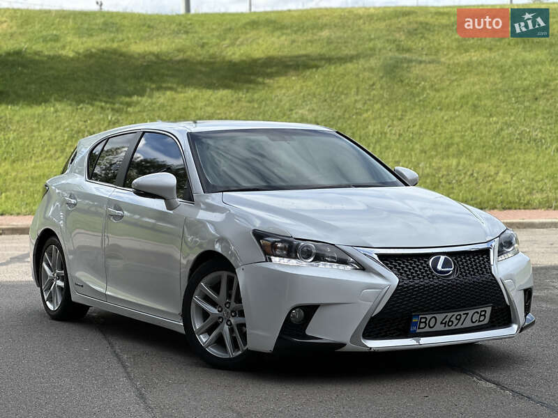 Хетчбек Lexus CT 2015 в Києві