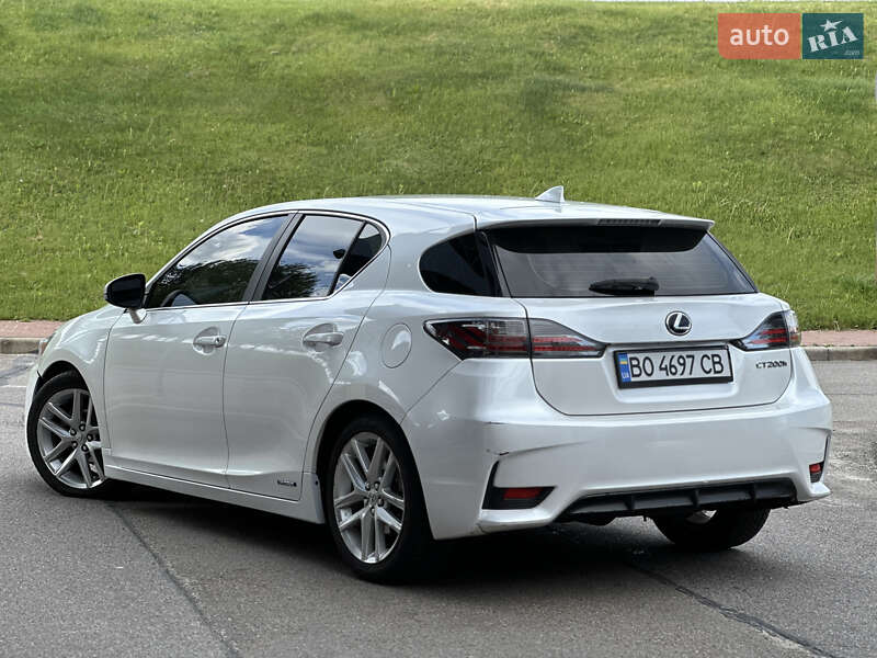 Хетчбек Lexus CT 2015 в Києві