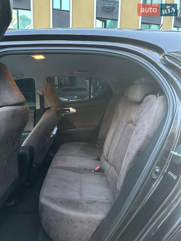 Хетчбек Lexus CT 2011 в Софіївській Борщагівці