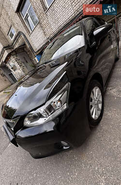 Хэтчбек Lexus CT 2011 в 