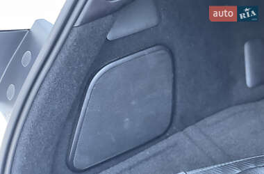 Хэтчбек Lexus CT 2012 в 