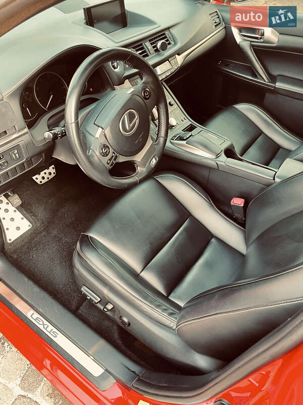 Хетчбек Lexus CT 2014 в Києві фото 8 Хетчбек Lexus CT 2014 в Києві