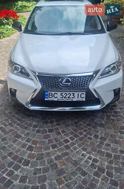 Хэтчбек Lexus CT 2012 в Радехове