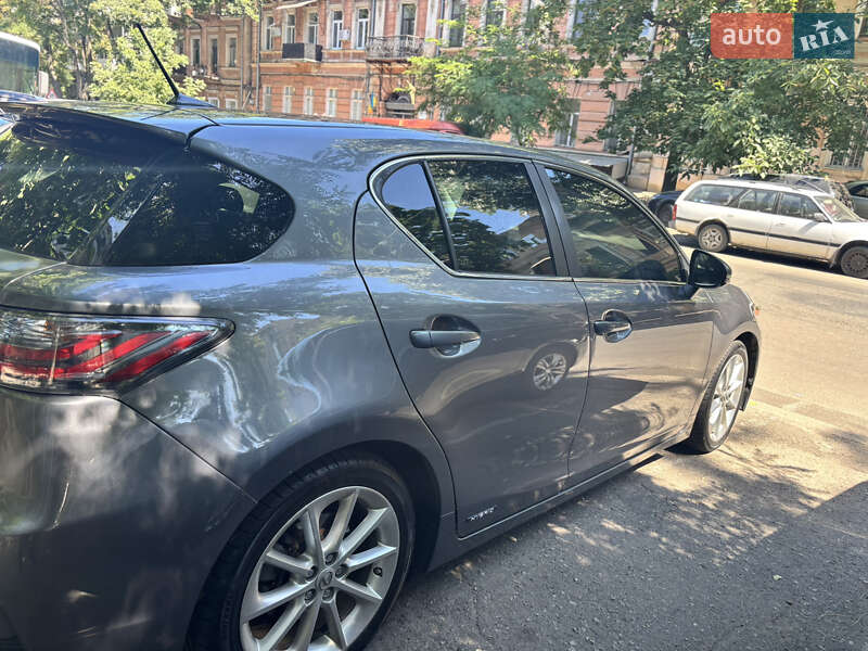 Хэтчбек Lexus CT 2013 в Одессе фото 6 Хэтчбек Lexus CT 2013 в Одессе