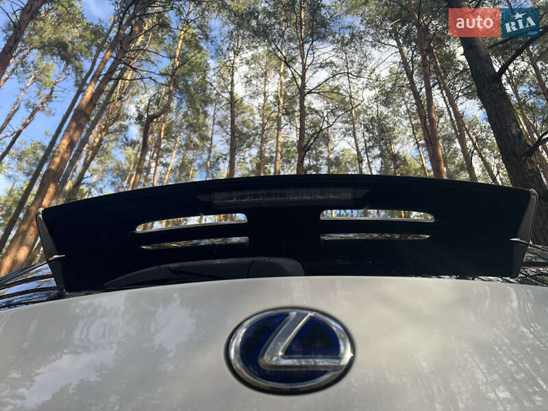 Хэтчбек Lexus CT 2015 в Киеве