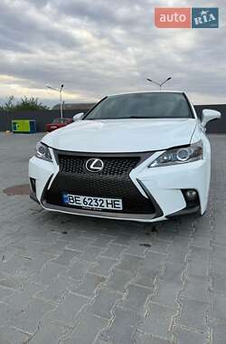 Хэтчбек Lexus CT 2014 в Южноукраинске