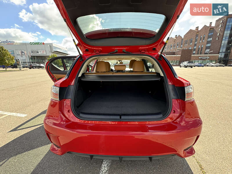 Хетчбек Lexus CT 2015 в Києві