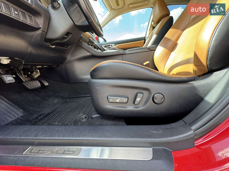 Хетчбек Lexus CT 2015 в Києві