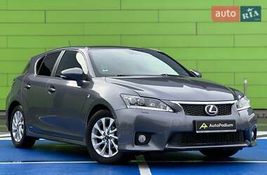 Хэтчбек Lexus CT 2012 в Киеве