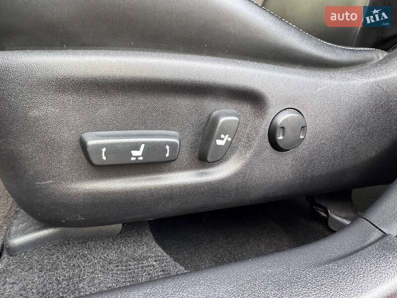 Хэтчбек Lexus CT 2017 в Киеве