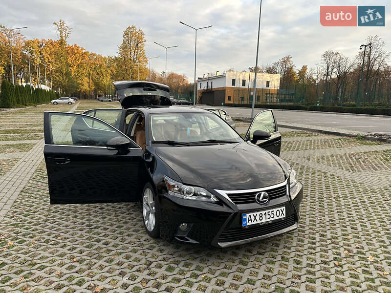 Хэтчбек Lexus CT 2014 в Харькове