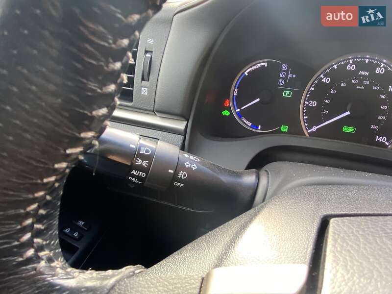 Хэтчбек Lexus CT 2015 в Киеве